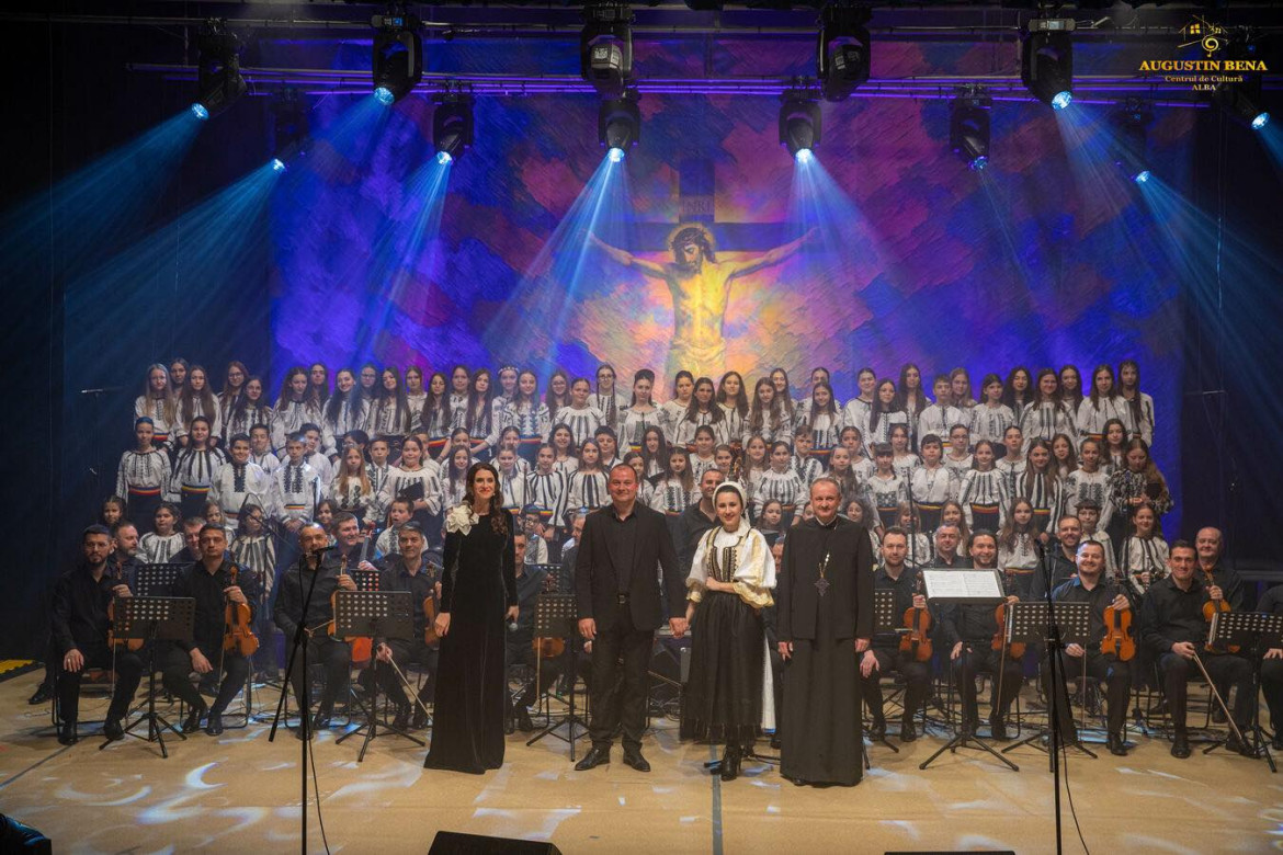 Ansamblul Folcloric al județului Alba