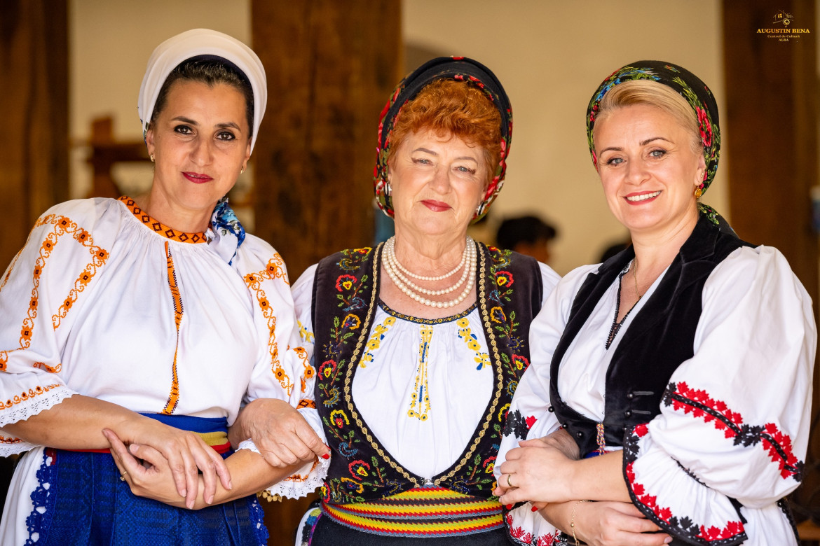 Ansamblul Folcloric al județului Alba